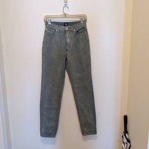 BDG Mom High Rise Jeans